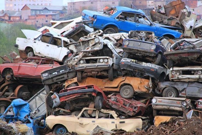 Пункты приема на утилизацию старых автомобилей откроются в 2017 году