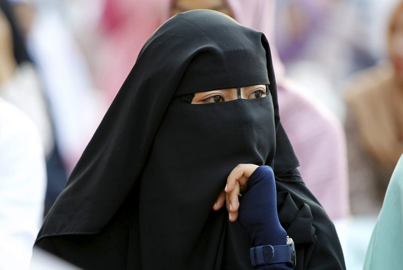 Никаб, балаклава и маски: новые нормы разъяснили в МВД РК