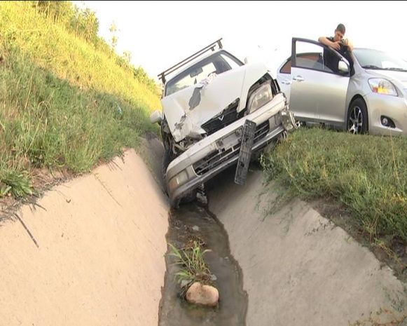 ДТП в Алматы: Перевертыш на восточной объездной дороге [ФОТО]