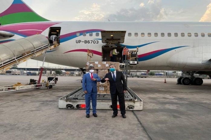 Казахстан отправил 40 тонн гуманитарной помощи в Индию