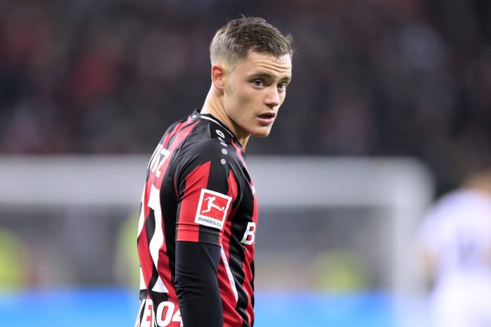 «Барселона» и «Бавария» претендуют на молодого таланта сборной Германии