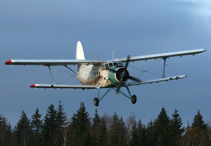 Самолет АН-2 загорелся при посадке в Аральске