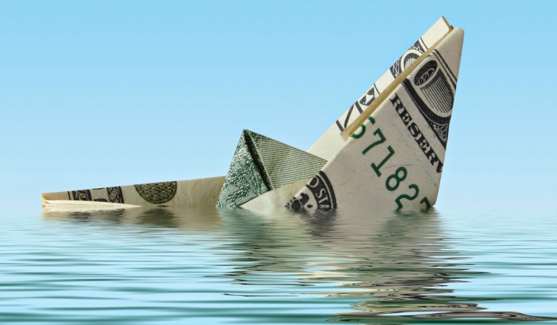 Доллар теряет позиции в понедельник