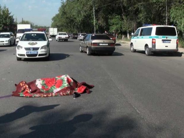 Audi насмерть сбила мужчину на «зебре» в Алматы