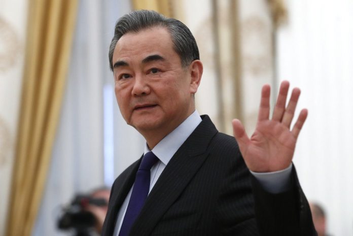 Министр иностранных дел Китая с официальным визитом приехал в Таджикистан