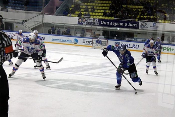 Матч «Барыс» - «Лада» завершился со счетом 2:1 [фото]