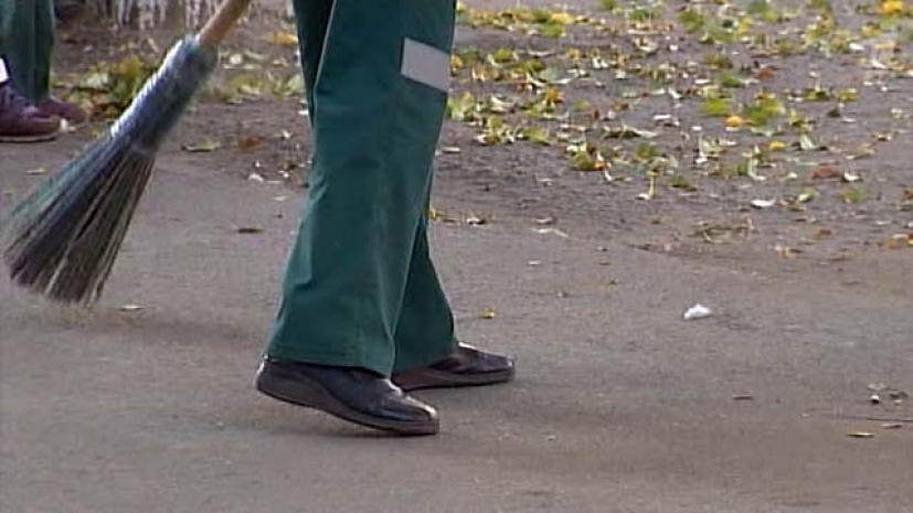 Воры убирают улицы Алматы