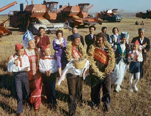 Целинная эпопея — за что сняли с поста Жумабая Шаяхметова