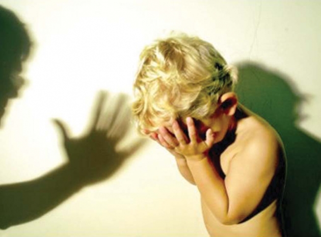 Задержан избивший лопатой ребенка мужчина