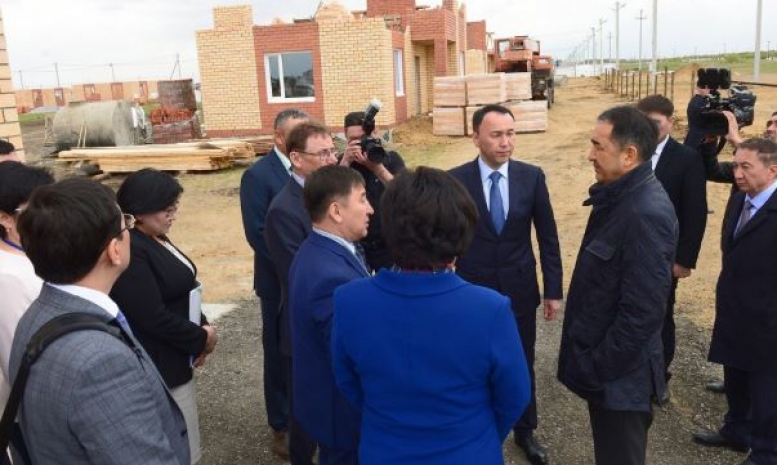 Сагинтаев проверил темпы строительства по программе «Нұрлы жер»