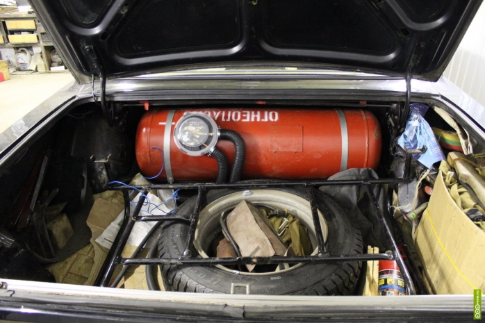 Казахстанцев обяжут устанавливать спецзнаки на переоборудованные под газ авто