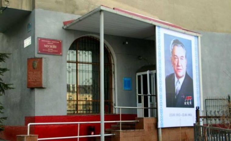 Музей Д. Кунаева получил последний прижизненный снимок академика