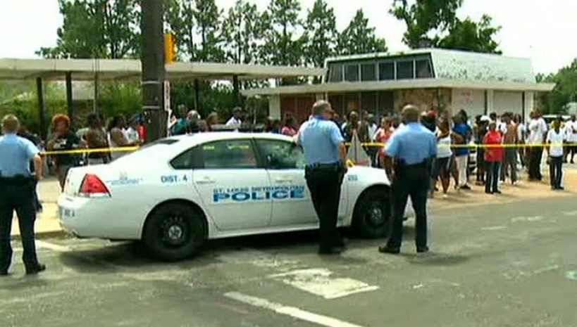 Еще один темнокожий подросток застрелен полицейским в США