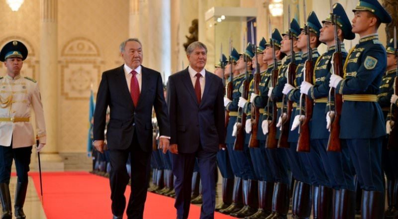 Президент Кыргызстана поблагодарил Назарбаева за поддержку