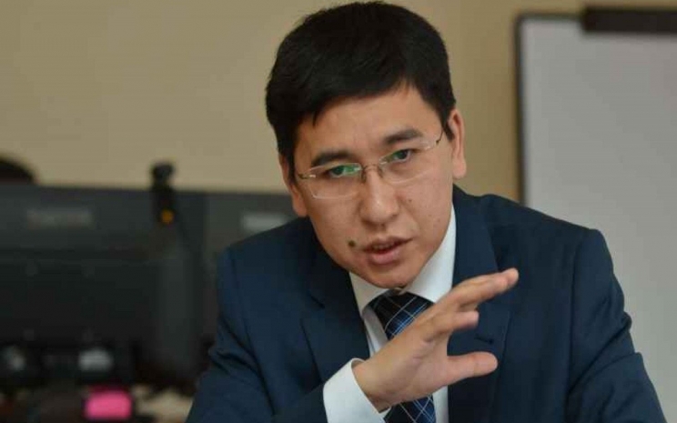 Министр Аймагамбетов ответил на критику депутатов