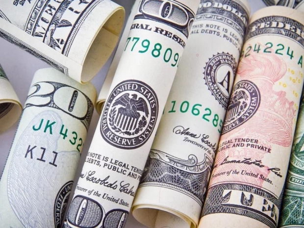 Сколько стоит доллар в Казахстане