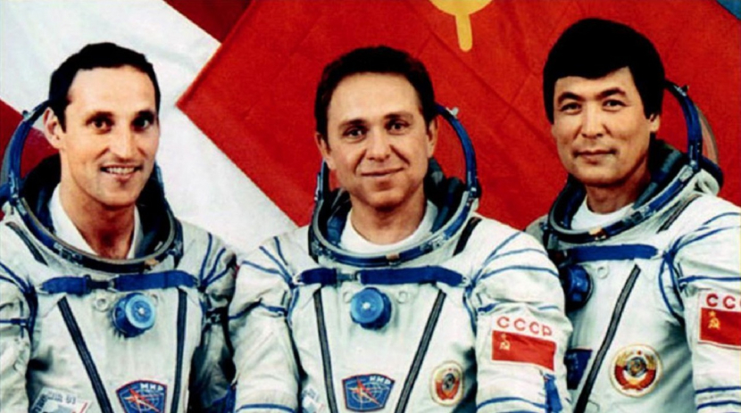 Освоение космоса служит интересам нашего народа — Токаев