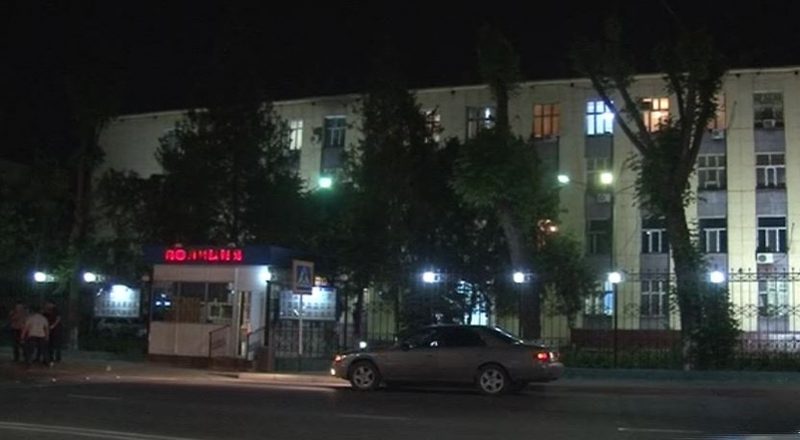 По факту ограбления букмекерской конторы в Шымкенте возбуждено уголовное дело