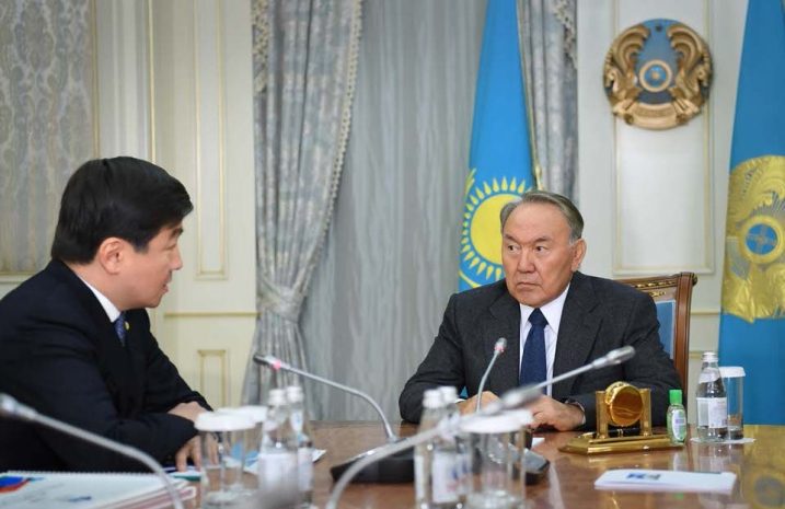 Нурсултан Назарбаев встретился с акимом города Алматы Бауыржаном Байбеком