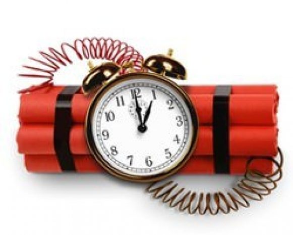 Недовольный клиент «заминировал» отделение банка в центре Тараза