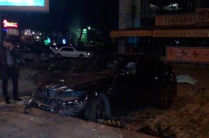 Новые подробности аварии с BMW X6, совершенной сыном чиновника