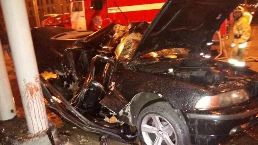 ДТП В Алматы: водитель BMW погиб по дороге в больницу, два пассажира госпитализированы