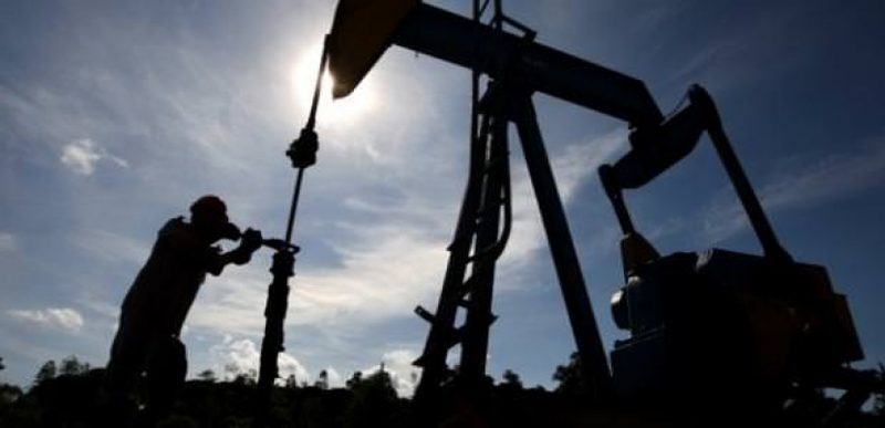 Стоимость нефти марки Brent упала ниже $60 за баррель