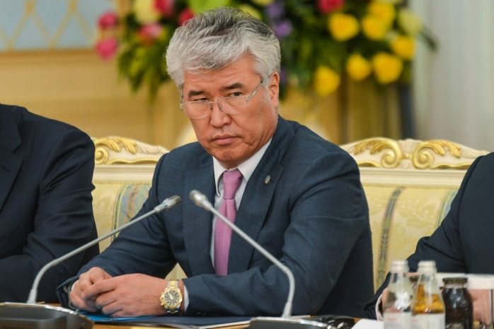 Мухамедиулы попросил Токаева уберечь его от «необоснованных» проверок