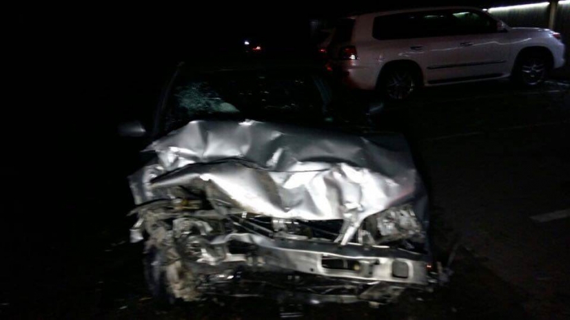 В Алматы в ДТП с участием нескольких машин пострадал прохожий