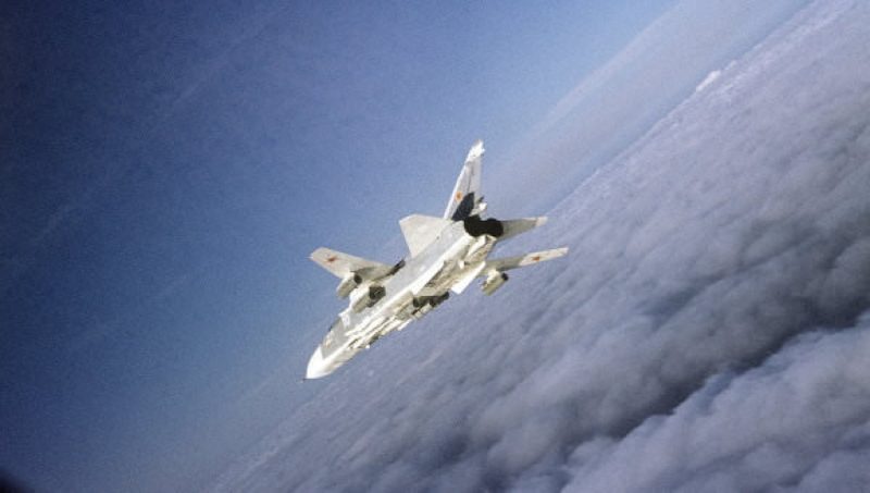 Два человека пострадали от падения обломков самолета Су-24