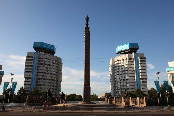 ЭКСКЛЮЗИВ Акимат Алматы: На площади Республики здания сносить не будут