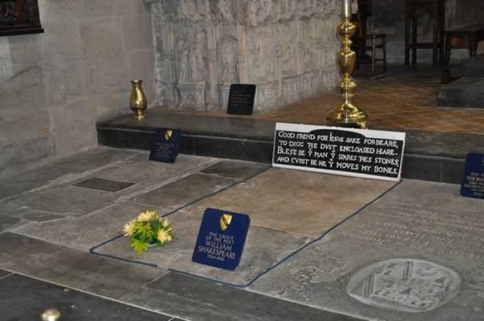 Череп Шекспира исчез из могилы