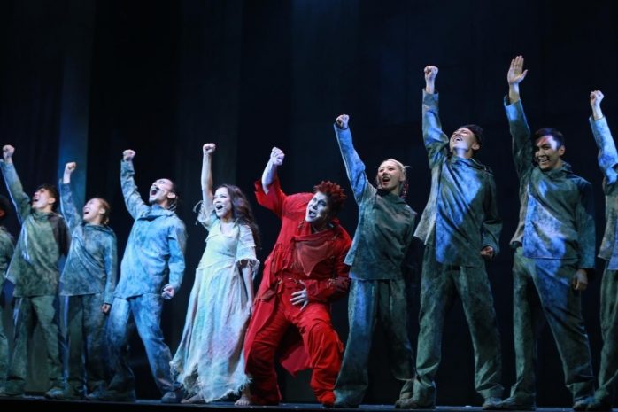 Notre-Dame de Paris на казахском представили в Астане