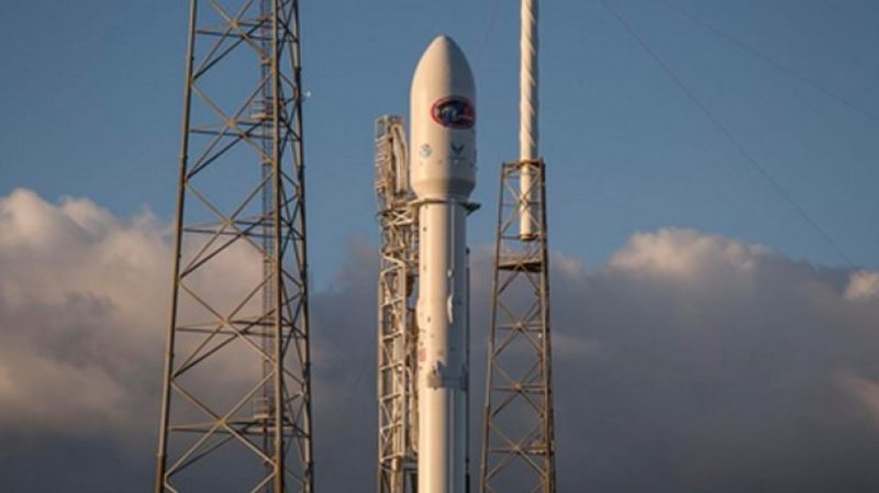 SpaceX отложила запуск научного спутника