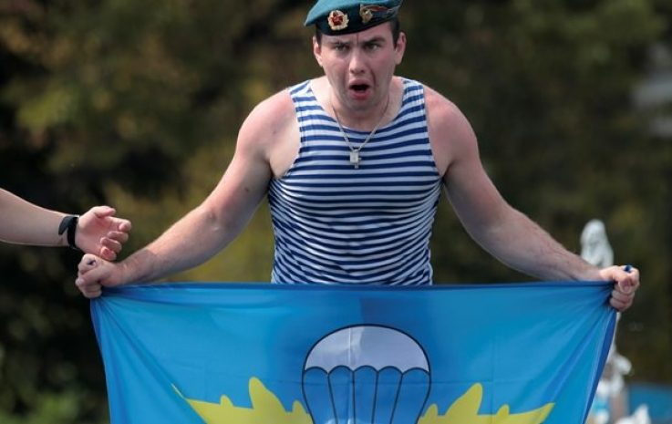 Молодые люди в Актобе неудачно отметили день ВДВ