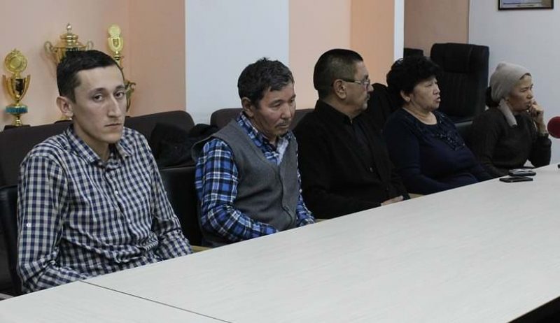 Родственники врача «скорой помощи» рассказали, где будут его лечить