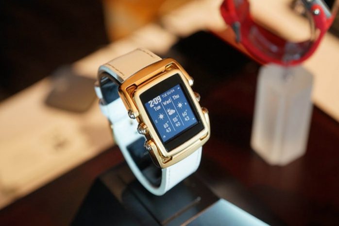 Meta M1 - новые стильные смарт-часы