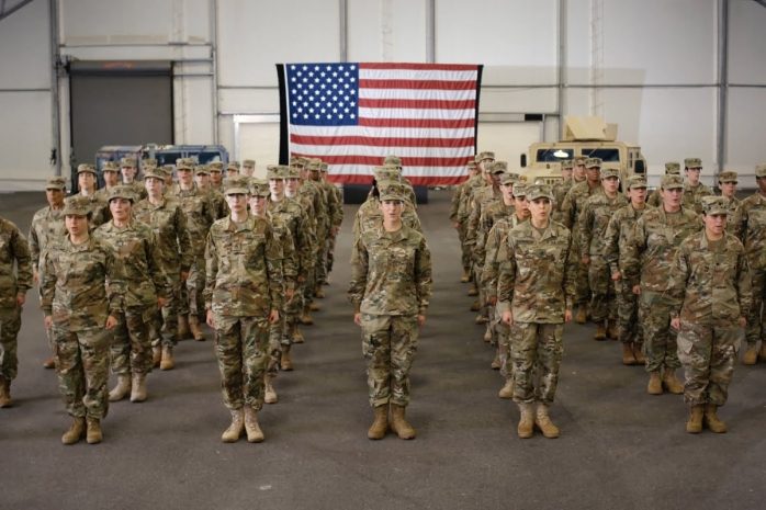 Офицер ВВС США назвала сексуальные домогательства ценой приема в армию