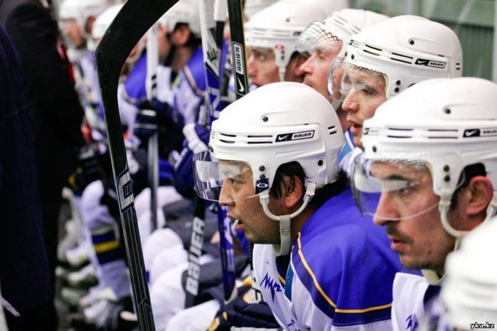 «Казцинк-Торпедо» нанес первое поражение «Спутнику»