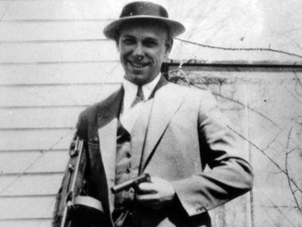 Власти Индианы эксгумируют тело «врага государства номер 1»