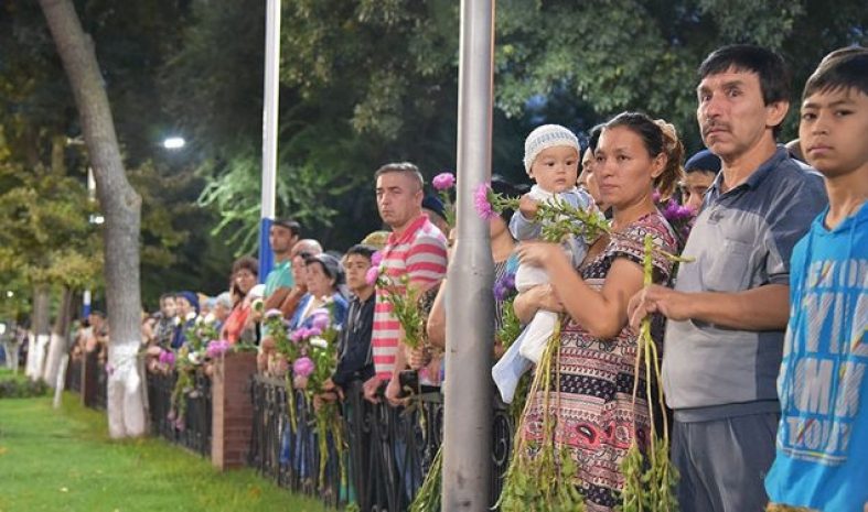 Тело Ислама Каримова отправили из Ташкента в Самарканд