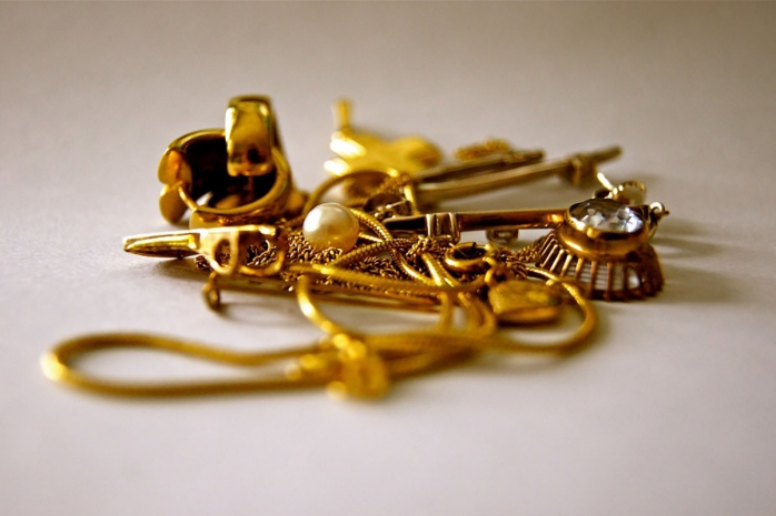 В растрате 4 миллионов тенге подозревают сотрудницу ломбарда в Экибастузе