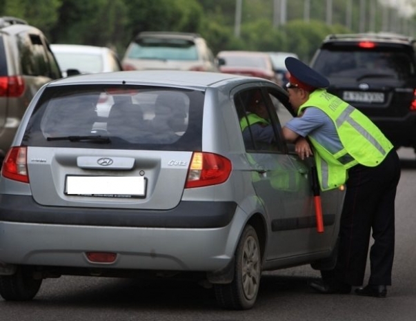 Каждые сутки в ЮКО происходит 1000 нарушений ПДД