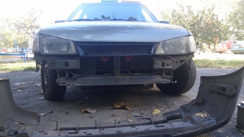 Шестерых подростков на автостоянке сбил водитель в Шымкенте