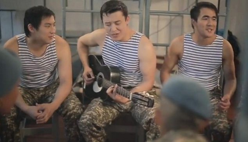 Новый KZ-клип. Группа «Денар» спела в армииЭксклюзив