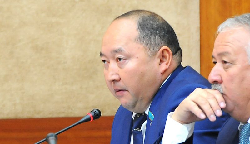 Трансформировать кредитные товарищества призывает сенатор