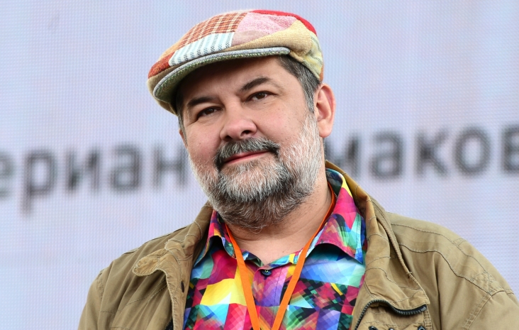 Писатель Сергей Лукьяненко отмечает день рождения