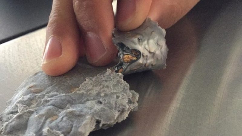 Гражданин КНР пытался вывезти наконечник стрелы и золото из Кыргызстана