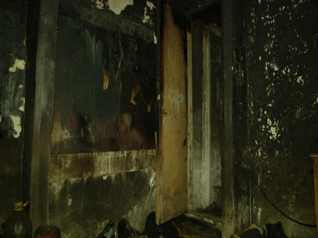 Павлодарцы скорбят по погибшим в жутком пожаре