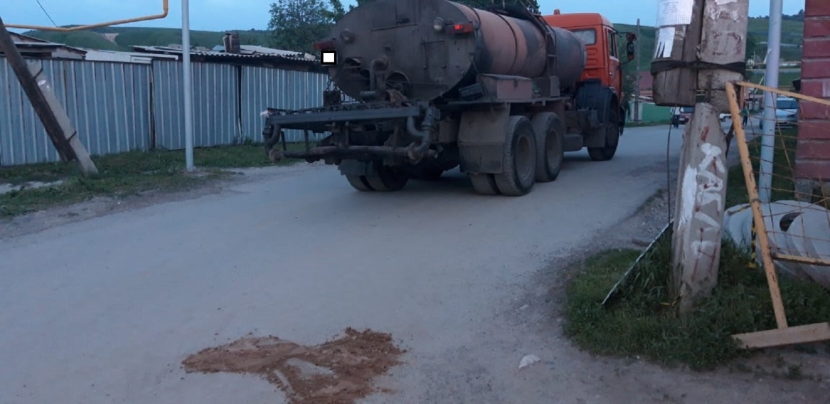 Под колесами КАМАЗа погибла десятилетняя девочка в Алматы